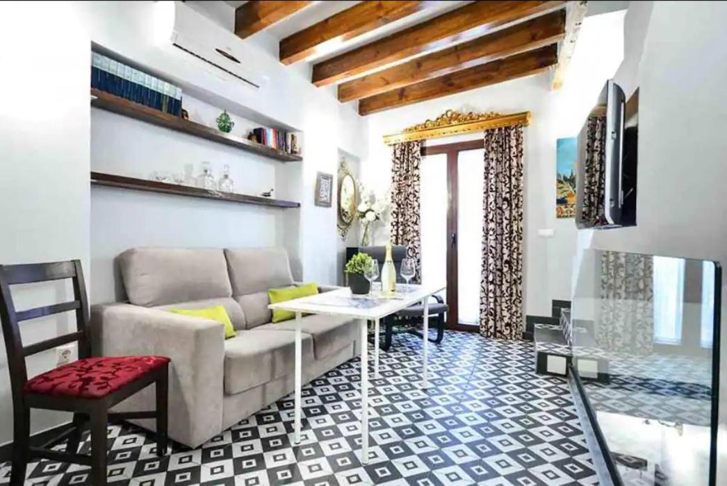 Typical Sevillan 2 Bedroom Unit Exterior foto