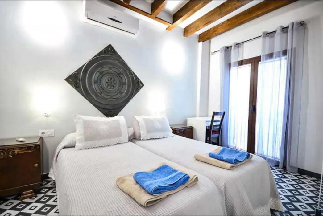 Typical Sevillan 2 Bedroom Unit Exterior foto